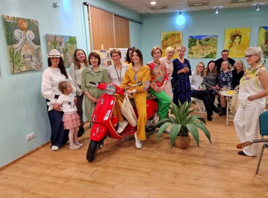 Bibliotekoje atidaryta „Meninės raiškos studijos“ darbų paroda
