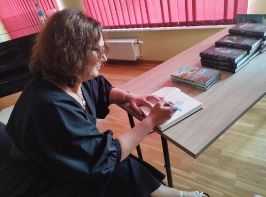 Šiltas ir jaukus susitikimas su rašytoja Gina Viliūne