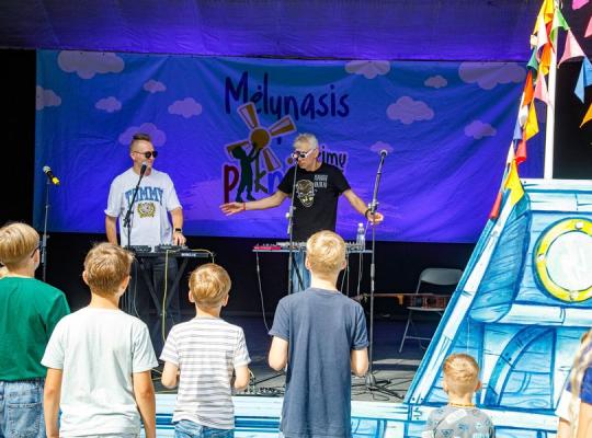 Įgyvendintas kūrybinis projektas ir išleista nauja bibliotekos knyga