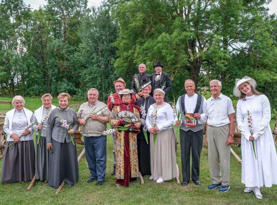 Kleboniškių klojimo scenoje papasakotas Lauryno Ivinskio gyvenimas