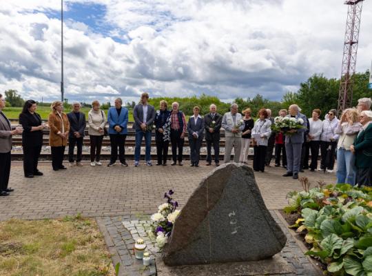 Šeduvoje, Sidabrave ir Beinoravoje paminėta Gedulo ir vilties diena  