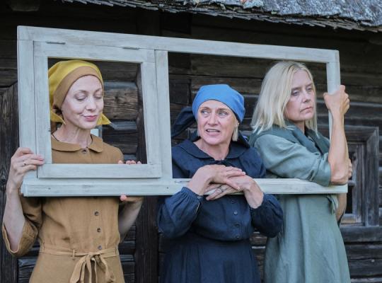 Kleboniškių kaimo buities muziejuje teatras „Labas“ keliavo po dramatišką poeto gyvenimą