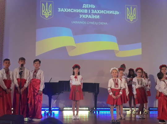 Ukrainiečių dovana Radviliškio viešajai bibliotekai
