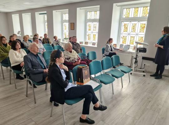 Paskaitų apie Lozaraičių dinastiją kelionė po Lietuvą prasidėjo Radviliškyje