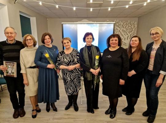 Leidyba – kraštiečius jungiantis tiltas