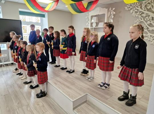 Viešojoje bibliotekoje nuskambėjo koncertas „Dovanoju Lietuvai“