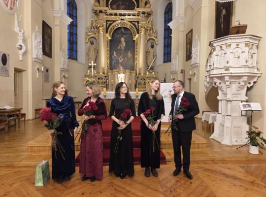 Šeduvoje prasidėjo profesionalios muzikos koncertų ciklas „Sugrįžimai“