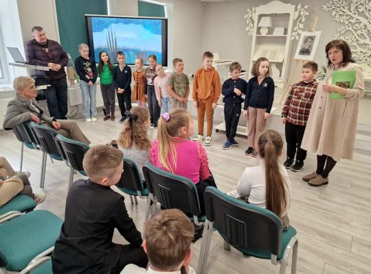 Bibliotekoje vyko edukacinė popietė „M. K. Čiurlionis vaikų akimis“