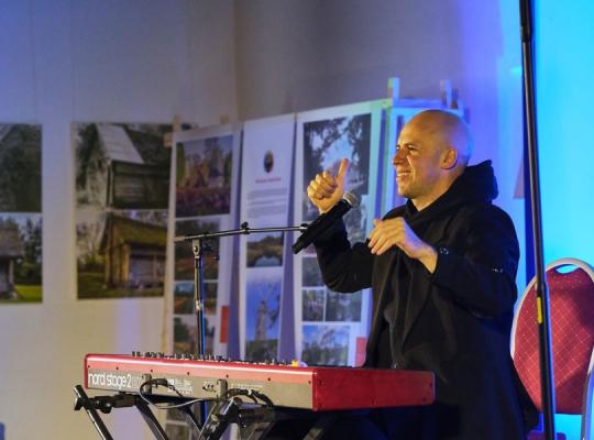 Burbiškio dvare nuskambėjo „Žmogaus orkestro istorijos“