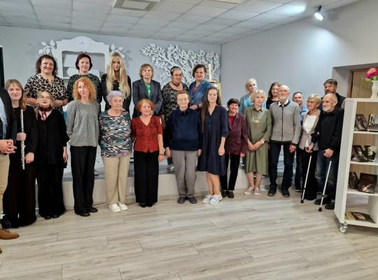 Tėvo Stanislovo atminimo vakaras Radviliškio bibliotekoje: muzika, pamokslai ir širdžių bendrystė