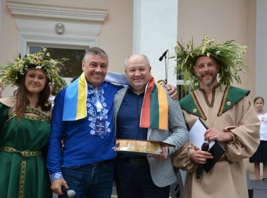 Tyruliuose skambėjo taikos muzika: ukrainiečių koncertas sujungė širdis ir tautas