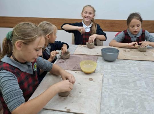 Pakiršinio dvare – rudeniška keramikos edukacija vaikams