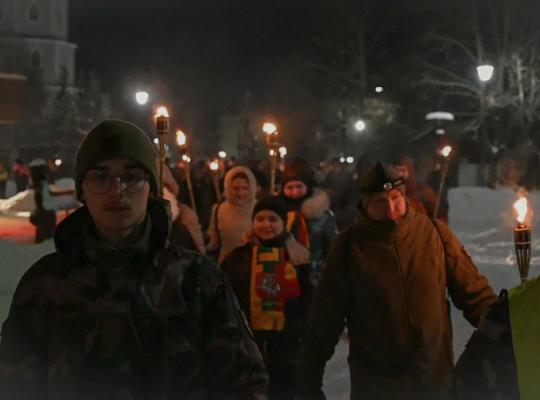 Naktis, kai žingsniai virto atmintimi: įvyko patriotinės dvasios žygis „14“