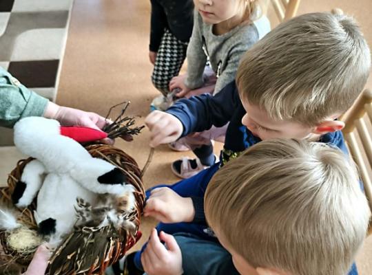 Skaitymo rytmečiai su mažaisiais knygų bičiuliais