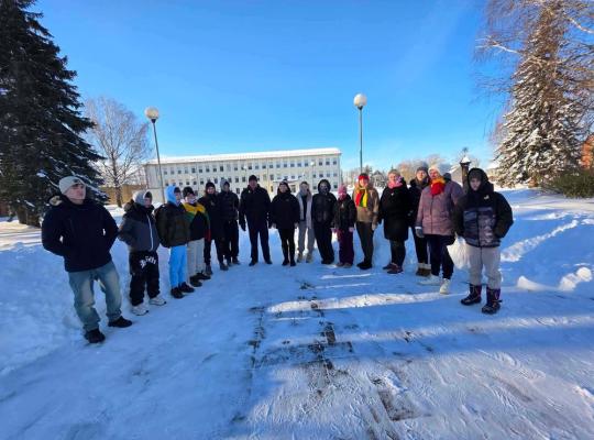 Sidabravo bendruomenė susibūrė paminėti Lietuvos valstybės atkūrimo dienos