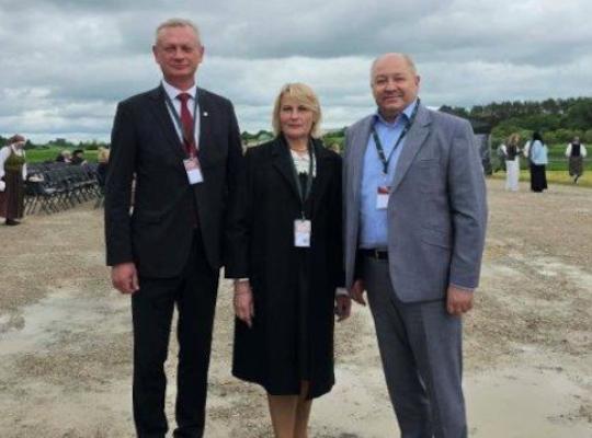 Radviliškio rajono atstovai dalyvavo Bauskės krašto šventėje „Po auksiniu ąžuolu“