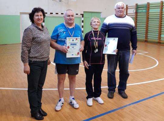 Vyko stalo teniso turnyras Grinkiškio seniūnijos seniūno taurei laimėti