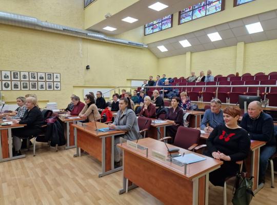 Apylinkių rinkimų komisijų pirmininkai pradėjo eiti savo pareigas