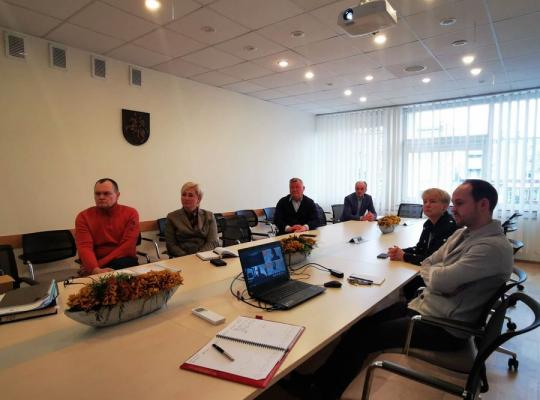 Svarstyti pėsčiųjų ir dviračių tako link Aukštelkų projektiniai pasiūlymai