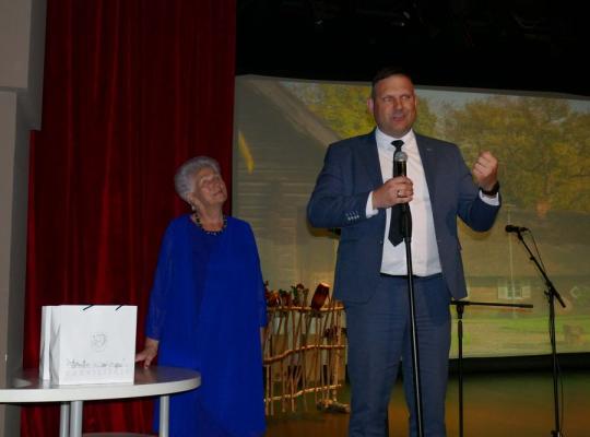 „Radviliškio Bočiai“ Motinos ir Tėvo dienas paminėjo dainuodami