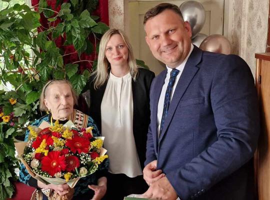 Šimtametė Virginija Gasperaitytė visą gyvenimą sunkiai dirbo