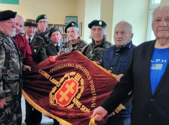 Bendražygių susitikimas  Lietuvos Persitvarkymo sąjūdžiui skirtoje parodoje