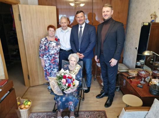 Šimtametė radviliškietė sveikatos problemomis nesiskundžia
