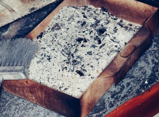 Saugus ir aplinkai draugiškas pelenų naudojimas