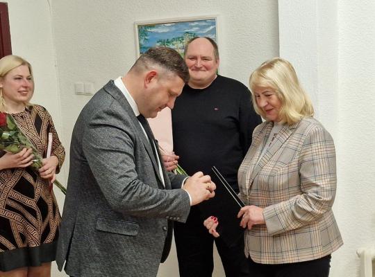 Už sąžiningą darbą – padėkos ženklelis vyresniajai buhalterei
