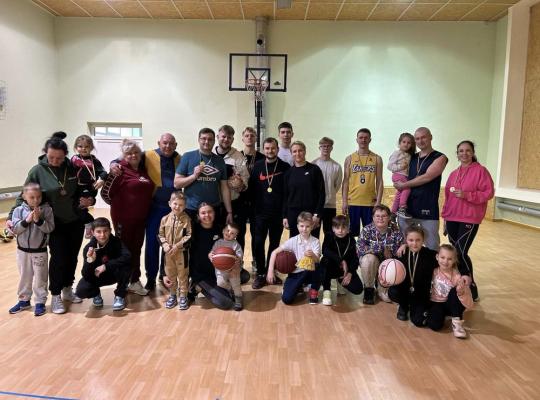Krepšinio žvaigždžių diena Kutiškių daugiafunkciame centre