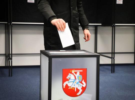 Prasideda balsavimas iš anksto Respublikos Prezidento rinkimų antrajame ture