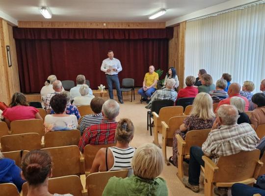 Savivaldybės vadovai gyventojams pristatė 2023 m. veiklos rezultatus