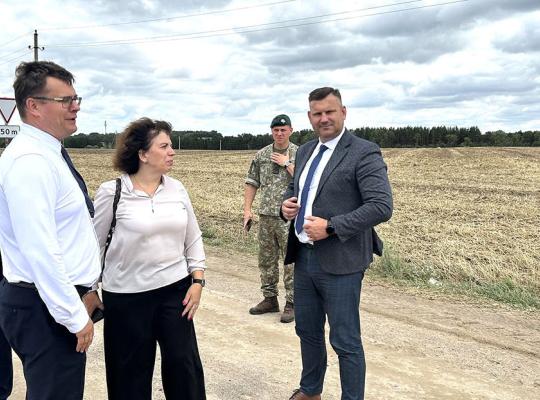 Krašto apsaugos ministras susitiko su bendruomene ir davė svarbų pažadą Baisogalai