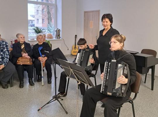 Tradicinė šventė „Vėjams šėlstant tegul skamba daina“