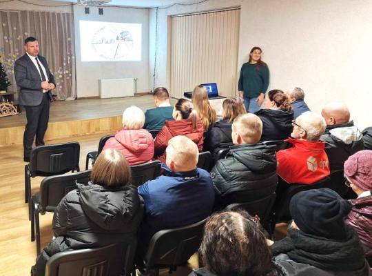 Meras susitiko su Pakalniškių bendruomene: ateinantys metai bus seniūnijų metai