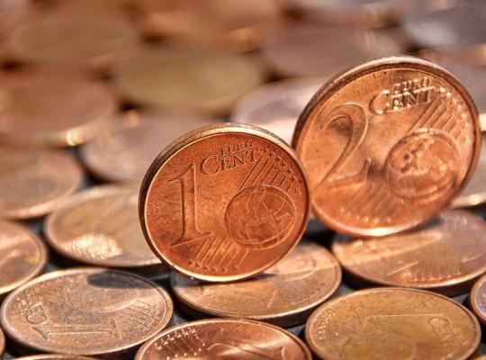 Lietuvos bankas ragina tinkamai pasiruošti atsiskaitymų grynaisiais pinigais apvalinimui