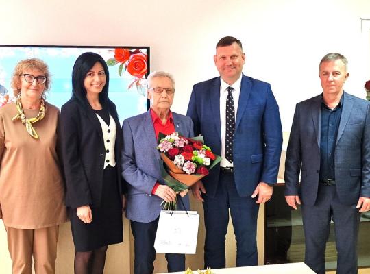 Pagerbė du švietimo šviesulius: padėkota už darbą ir atsidavimą