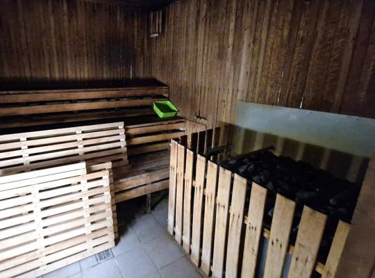 Radviliškio miesto pirtis vėl kviečia lankytojus: duris atvers nuo kitos savaitės