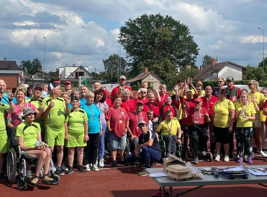 Radviliškiečiai garbingai pasirodė Bauskės žmonių su negalia sporto festivalyje