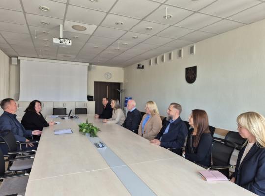 Radviliškis dalijosi gerąja patirtimi mokinių maitinimo klausimais