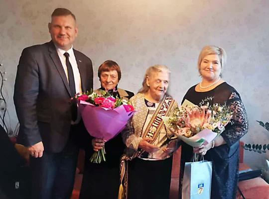Pasveikinta šimtametė Šiaulėnų seniūnijos gyventoja