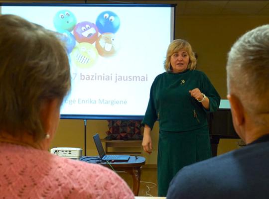 Baisogalos kultūros centre – psichologinių užsiėmimų ciklas– projektas  „Bendroji kultūra – kelias į save“