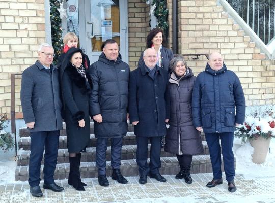 Radviliškio rajone lankėsi Seimo Pirmininkas: dėmesys žmonėms ir paslaugų kokybei