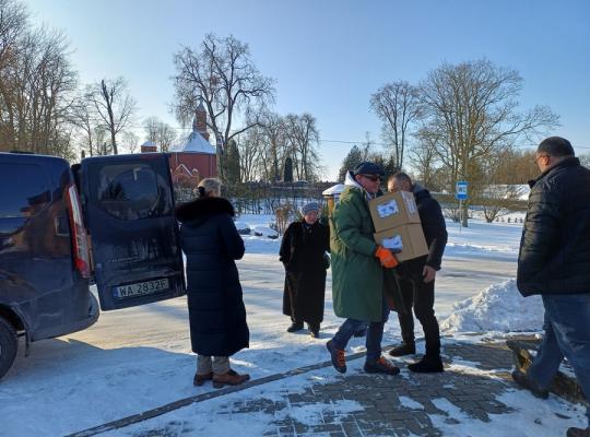 Pociūnėlius aplankė savanoriai iš Lenkijos
