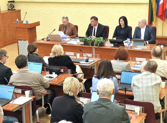 Vieningai patvirtintas rajono biudžetas: dėmesys švietimui ir socialinei apsaugai