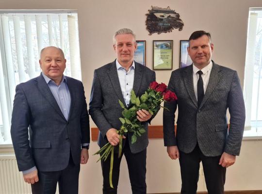 Nuo jubiliejaus sveikinimų – prie darbų: aptarti vandentvarkos projektai visame rajone