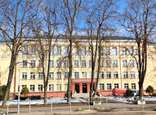 Investicija į vaikų ateitį: atnaujinamas Vinco Kudirkos progimnazijos pastatas