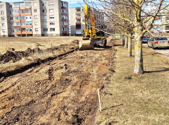 Radviliškyje verda darbai – tiesiami ir atnaujinami dviračių takai