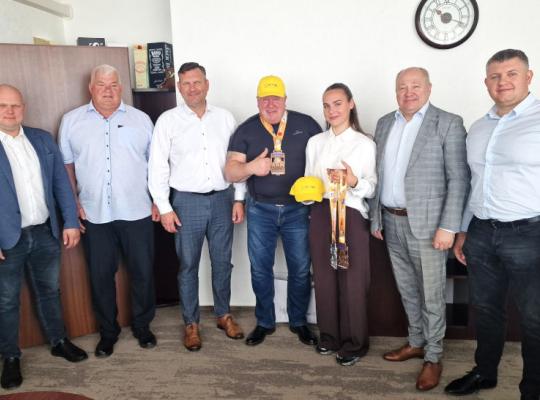 Savivaldybėje pagerbti Europos rankų lenkimo čempionato medalininkai
