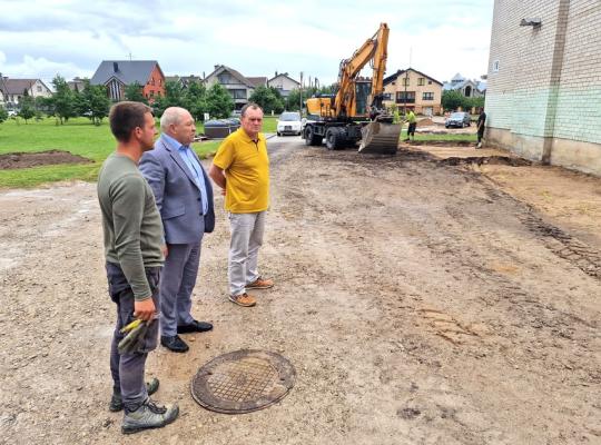 Daugiabučių kiemų atnaujinimas Radviliškyje įgauna pagreitį